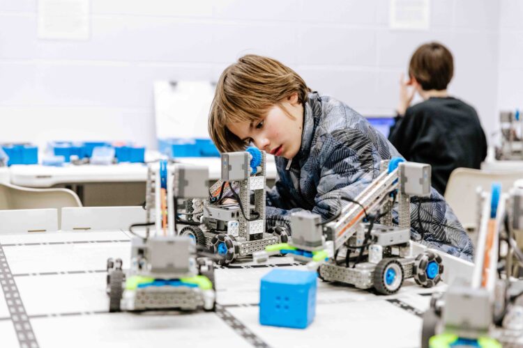 boys and girls brigade STEAM program